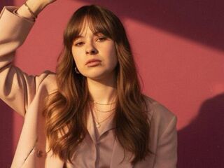 camgirl live TerinaLairmore