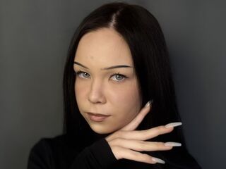 naked camgirl fingering pussy TiffanyRichards