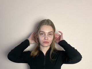 naughty cam girl masturbating with dildo ToccaraPikula