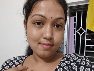 kinky webcam model TrishaSaha
