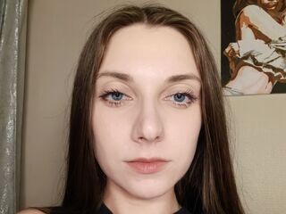 girl VernaSchusterman