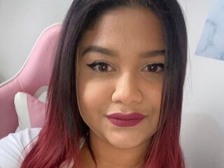 naked camgirl VeronicaSidd