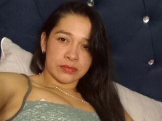 chat room live cam VictoriaCruzL