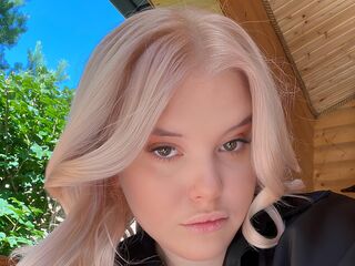 naked cam girl masturbating with vibrator ViolaBunny