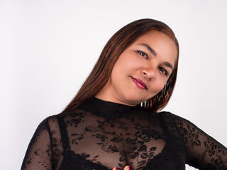 camslut naked VivianMoreau