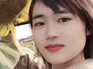 voyeur web cam XiaoqiongLen