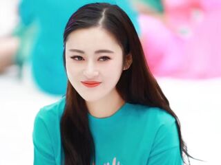 chat room live webcam YolandaYang