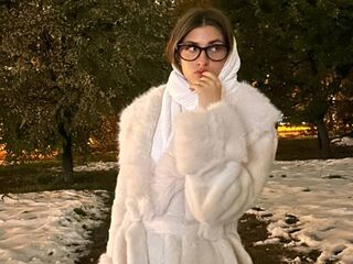 hot strip tease web cam YukoHazer